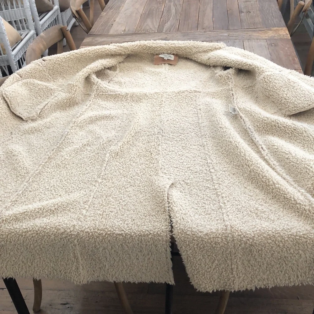 Faux shearling great coat XL from Tasha Polizzi. Light tan with cream interior - Picture 5 of 14